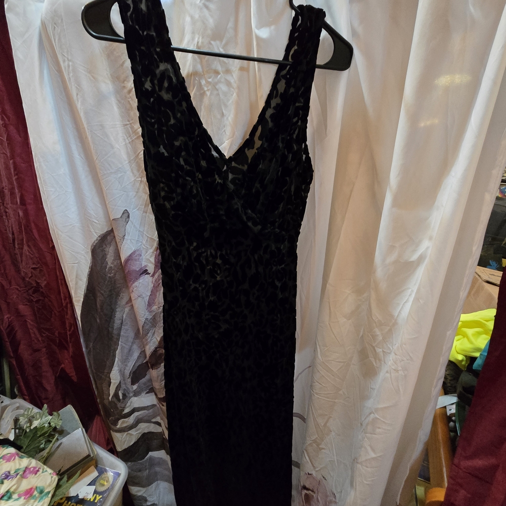 Elegant Black Velvet Dress